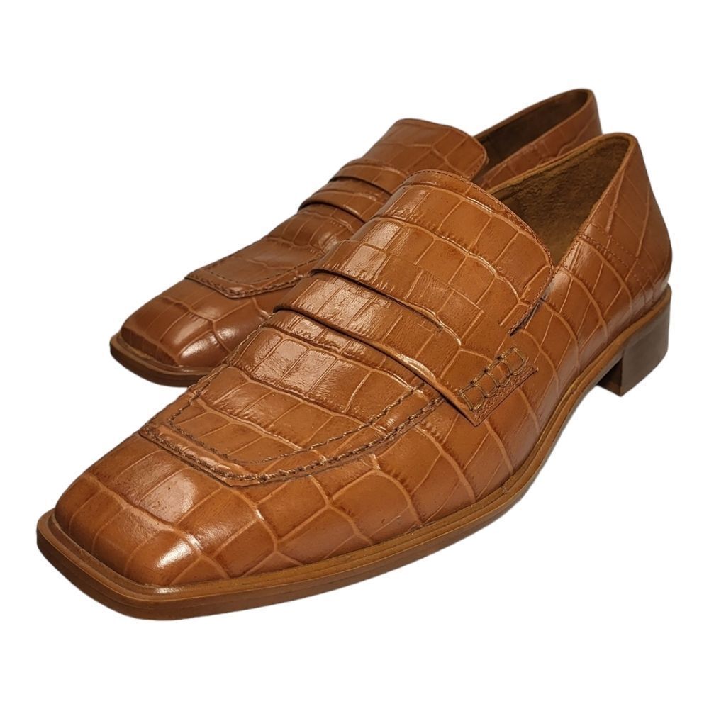 Maguire size 8.5 tan croc loafers